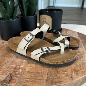 Birkenstock Strappy Vegan Slides EUR 37 (US 6)